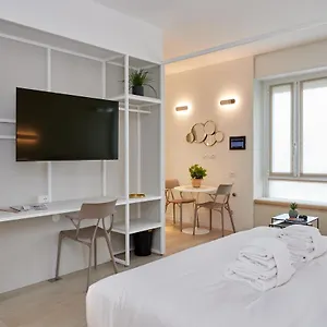 gioia-55.italymilanhotels.net/