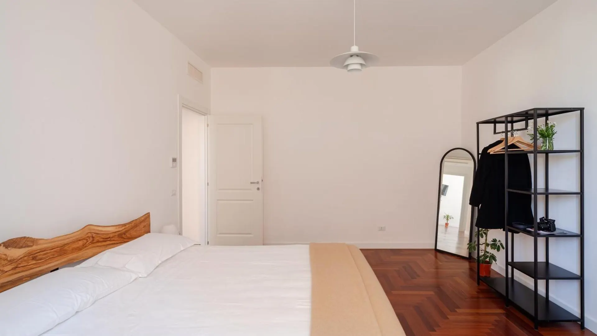 Lunaria Apartment Vatican Roma 0*,  Italia