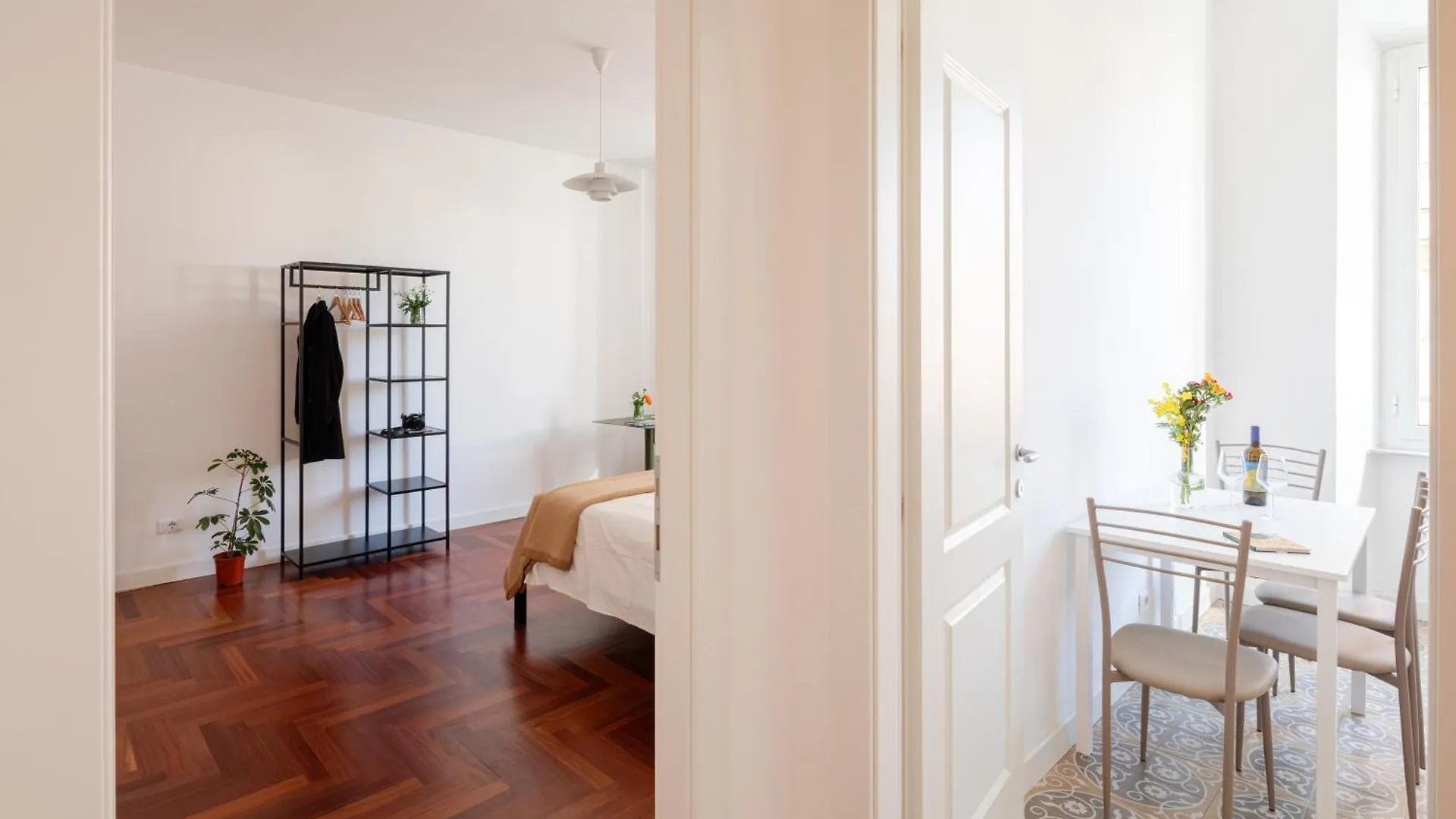 Lunaria Apartment Vatican Rome Italy