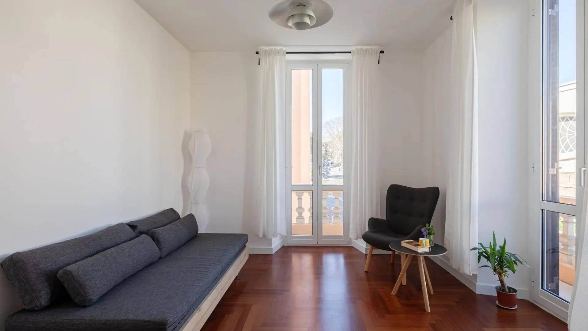 Lunaria Apartment Vatican Rome